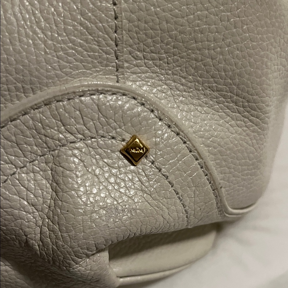 MCM Cream Leather Drawstring Tassel Shoulder Bag - Picture 5 of 14